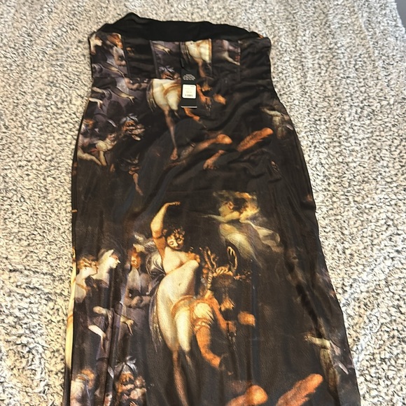 See through - Picture 3 of 3